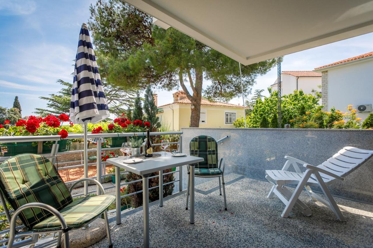 Studios Nada Krk Town Exterior photo